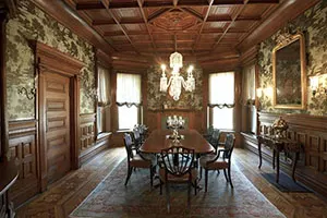 What is the Queen Anne Victorian Architectural Style?