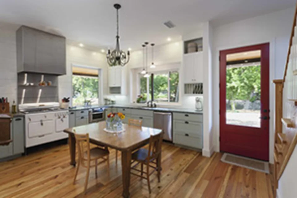 Farmhouse Kitchen – Design Tips & Video Extras