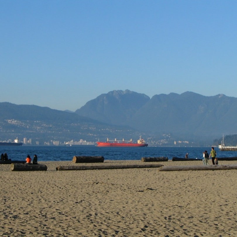 Jericho Beach, known originally as iy̓ál̓mexw in S