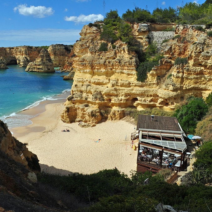 In 2015, the Marinha Beach was officially classifi