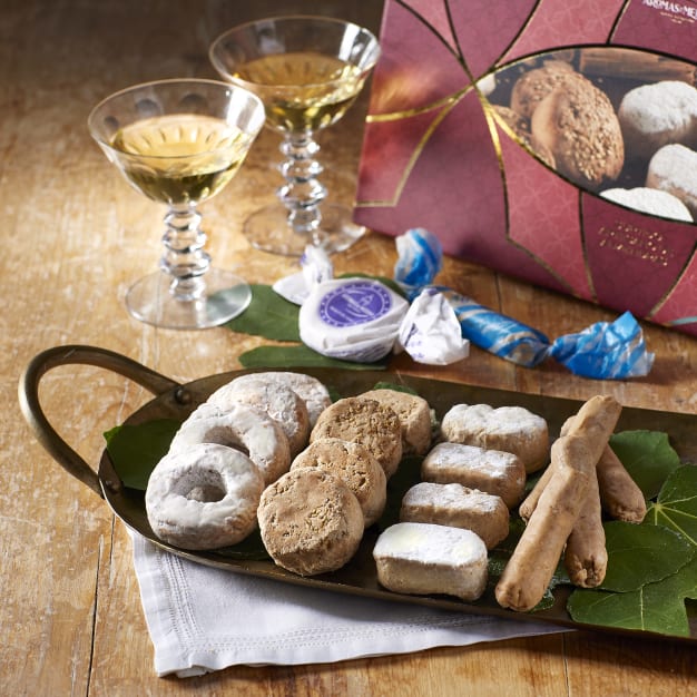 Image for Surtido of Holiday Cookies by Aromas de Medina