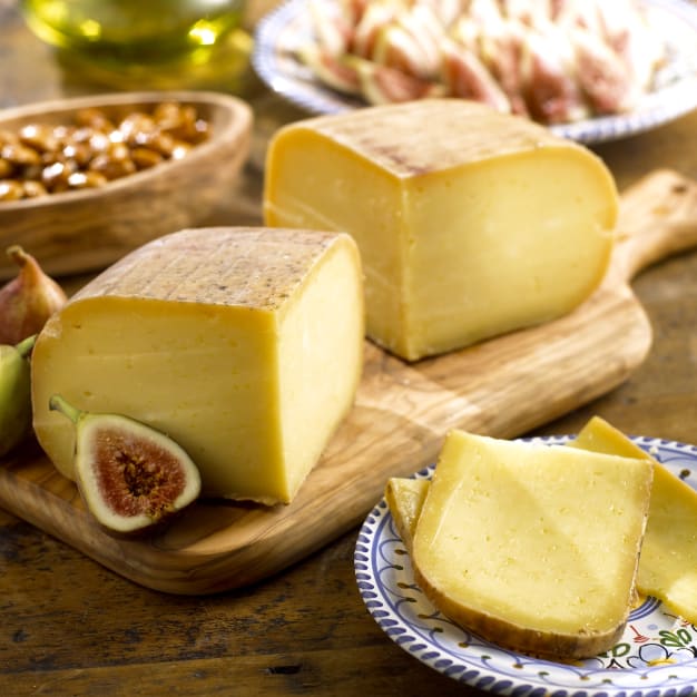 Image for Aged Mahón Cow's Milk Cheese, D.O. - 1.4 Pounds