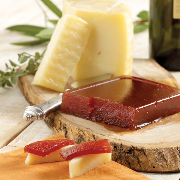 Image for Membrillo & Artisan Young Manchego Combo
