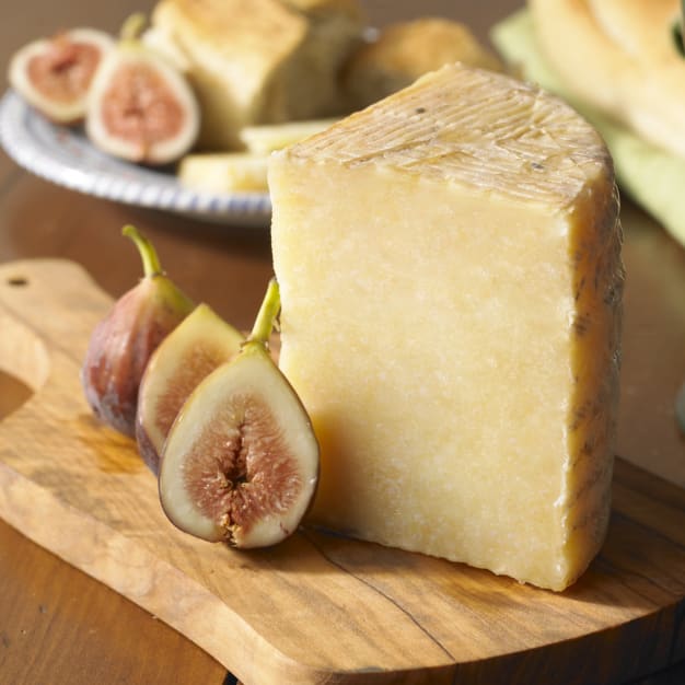 Image for Artisan Sharp Manchego Cheese - 1 Pound