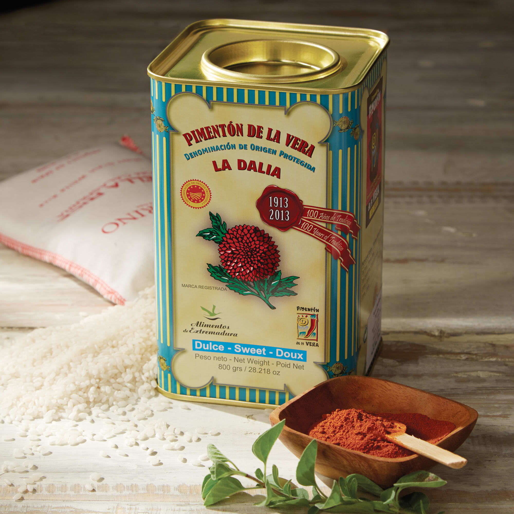 Large Paprika 16 oz - GCF Corporation