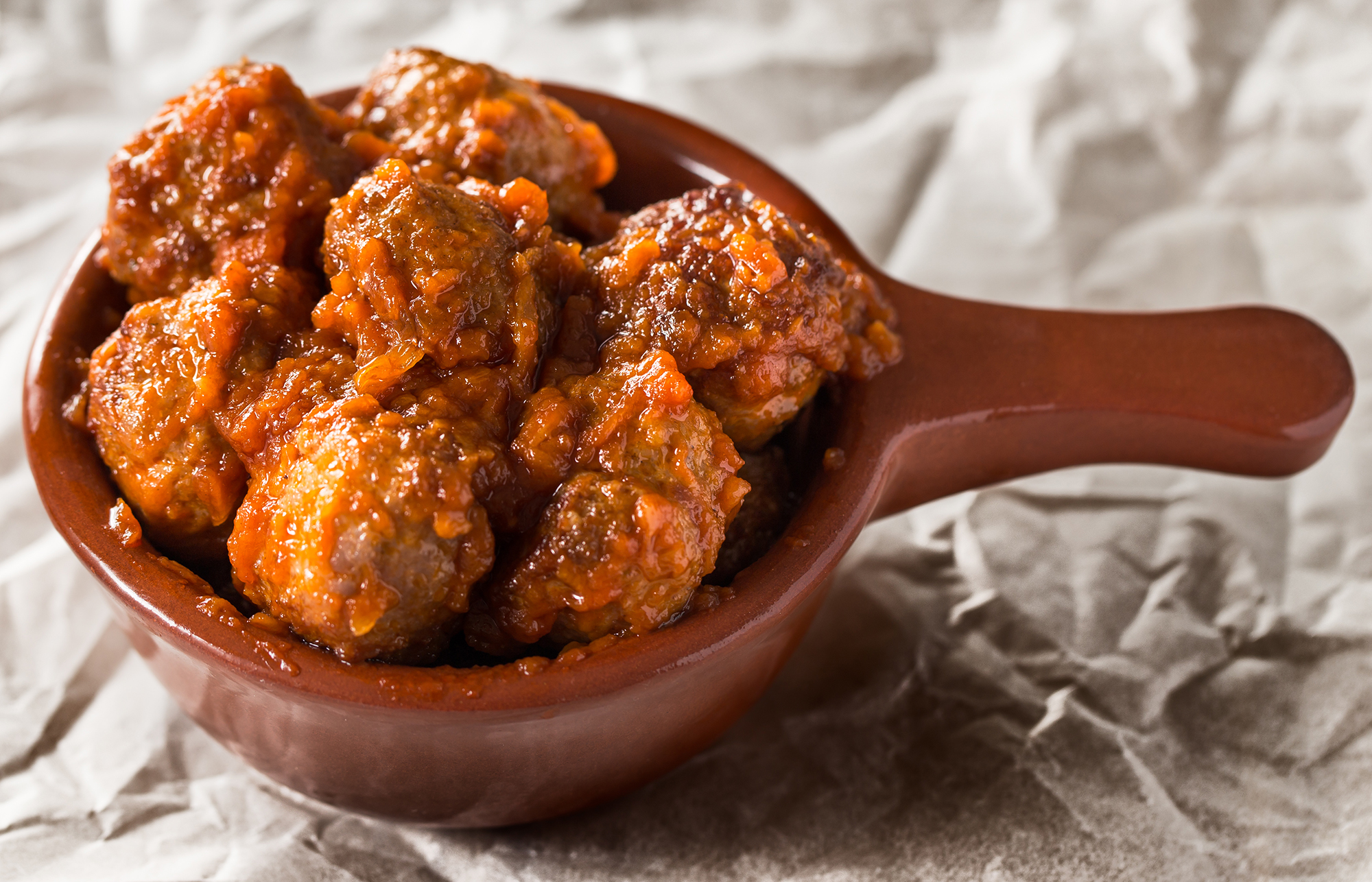 Read Lamb Meatballs with Vermouth Recipe Online | La Tienda