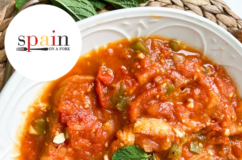 Read Spanish Tomato and Bread Soup Online | La Tienda
