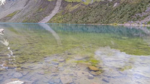 Agua cristalina en Humantay