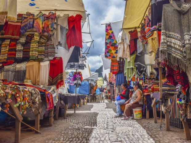 Artesanas en el mercado de Pisac