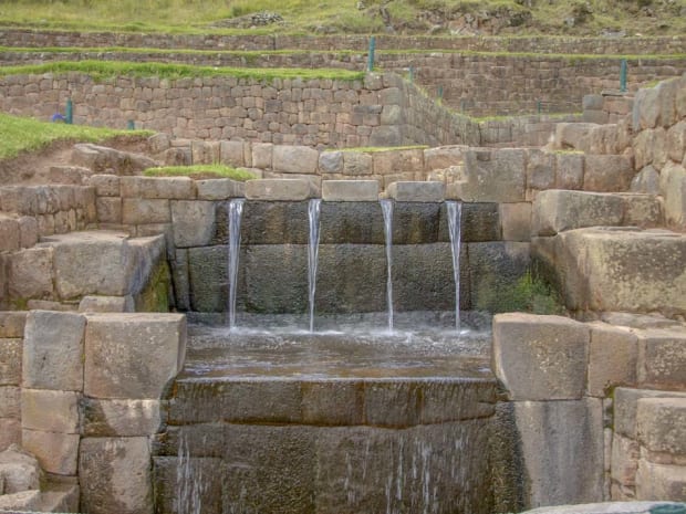 Fuente de agua en Tipón