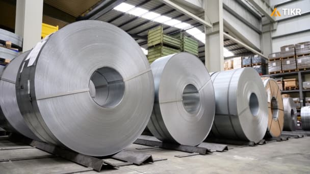 U.S. Steel (X) Stock Rallies 21% After Trump Approves Acquisition Deal