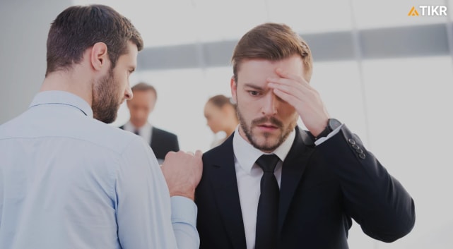 Analysts See 80% Upside For This 10% Dividend Stock, But Here’s Why You Should Be Cautious