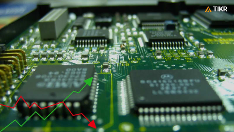 Las acciones de Broadcom (AVGO) caen un 4% pese a superar las estimaciones de beneficios e ingresos