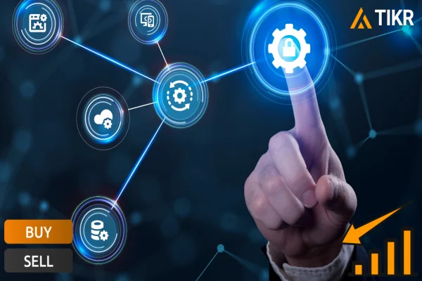 Cisco Stock Drops 8% Despite Earnings Beat as Cautious Guidance Weighs on Investors