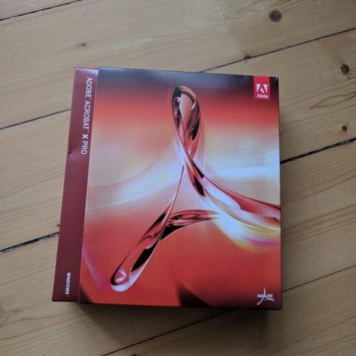 Adobe Acrobat X Pro, Licens + DVD
