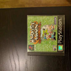 Harvest Moon, PS, simulation, Perfekt stand! Kan sendes fra Aalborg, hvor det også kan afhentes.. Harvest Moon, PS, simulation, Perfekt stand! Kan sendes fra Aalborg, hvor det også kan afhentes..