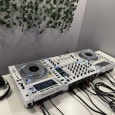 Pioneer DJ x2 CDJ-2000NXS2 + DJM-900NXS2 - Limited Edition