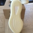 yeezy cream white 41 1/3