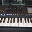 Yamaha Genos 76-nøgle - Workstation Keyboard