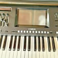 Yamaha Genos 76 keyboard