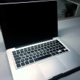 Velholdt MacBook pro "13, medio 2010 til studie- og hjemmebrug