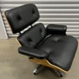 Herman Miller Eames Lounge Chair og Ottoman