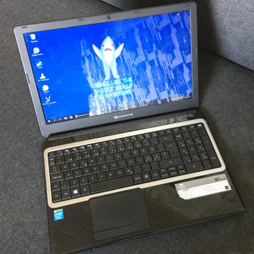 Packard Bell EasyNote TE