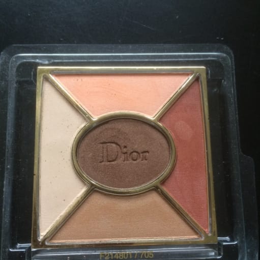 Dior skygge