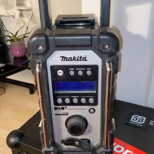 Makita radio