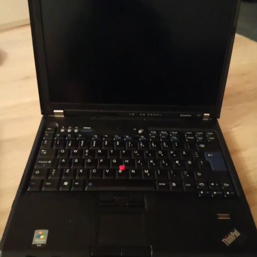 Lenovo T61 sælges