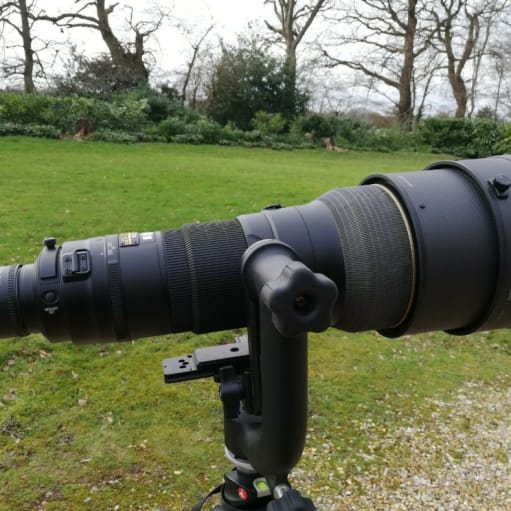 Nikkor AF-S 400mm f2.8 G ED VR-objektiv + TC-20 2x + stativ + fatning + kasser