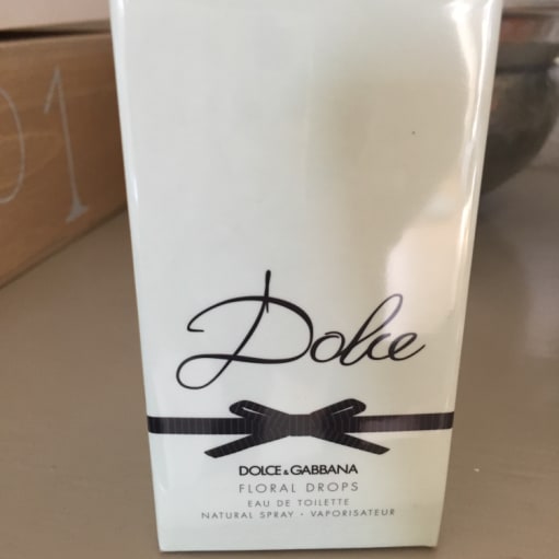 Dolce  gabanna eau de toilette