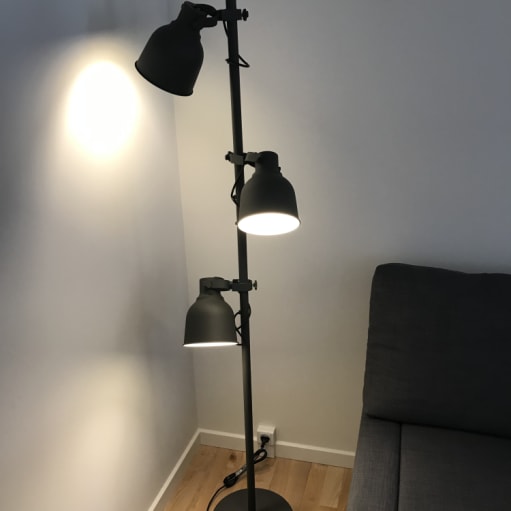 Hektar gulvlampe