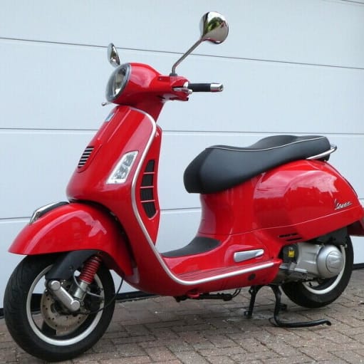 2016 PIAGGIO VESPA GTS 300 SUPER