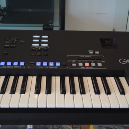 Yamaha Genos 76-nøgle - Workstation Keyboard