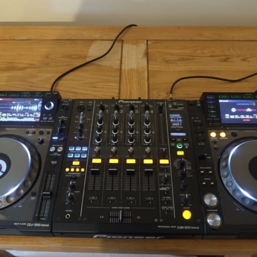 Pioneer CDJ 2000 Nexus DJM 900 NXS DJ-opsætning + etuier (XDJ DDJ NXS2)