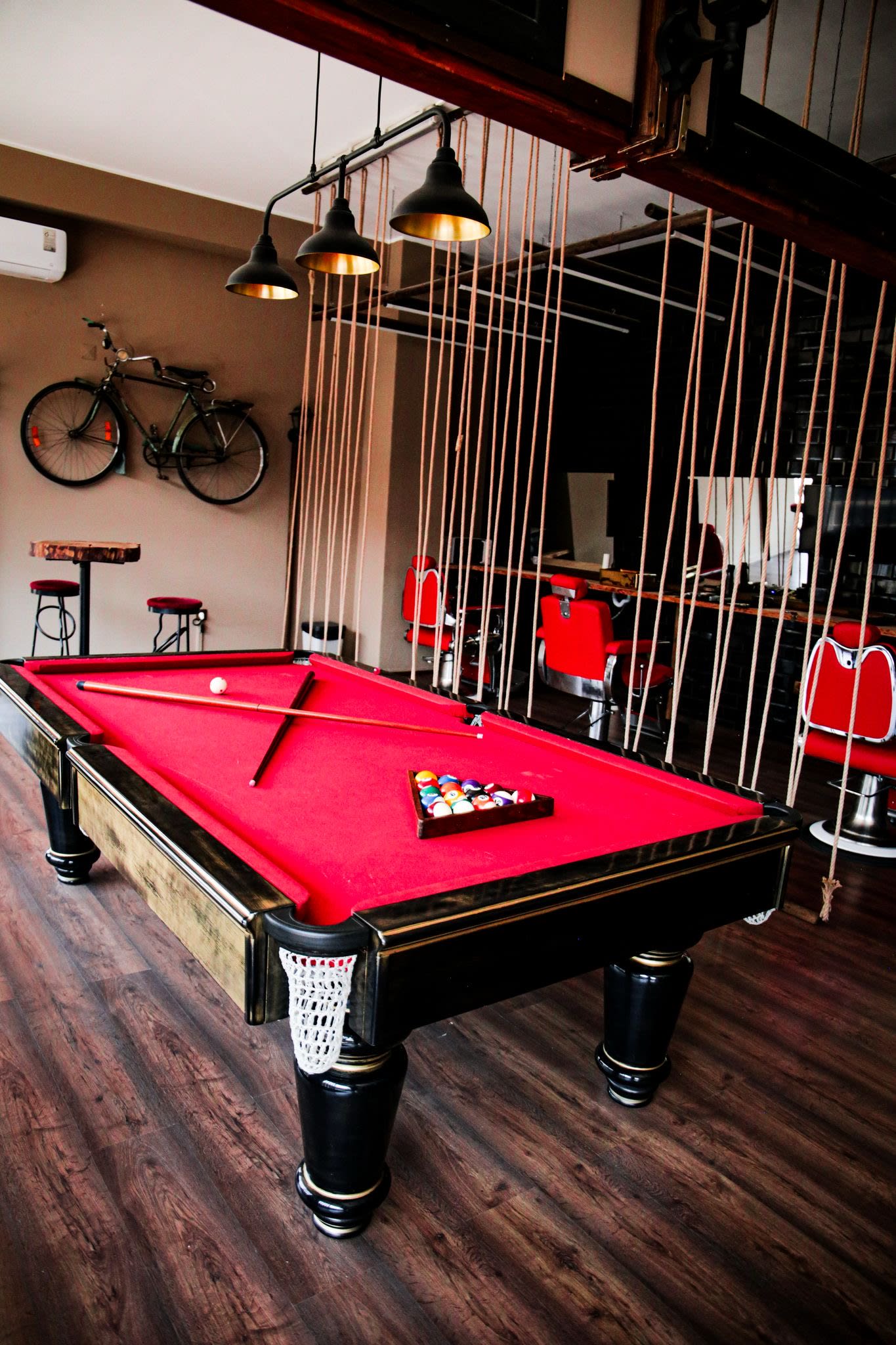 Magrelo Barbershop - Famalicão 1