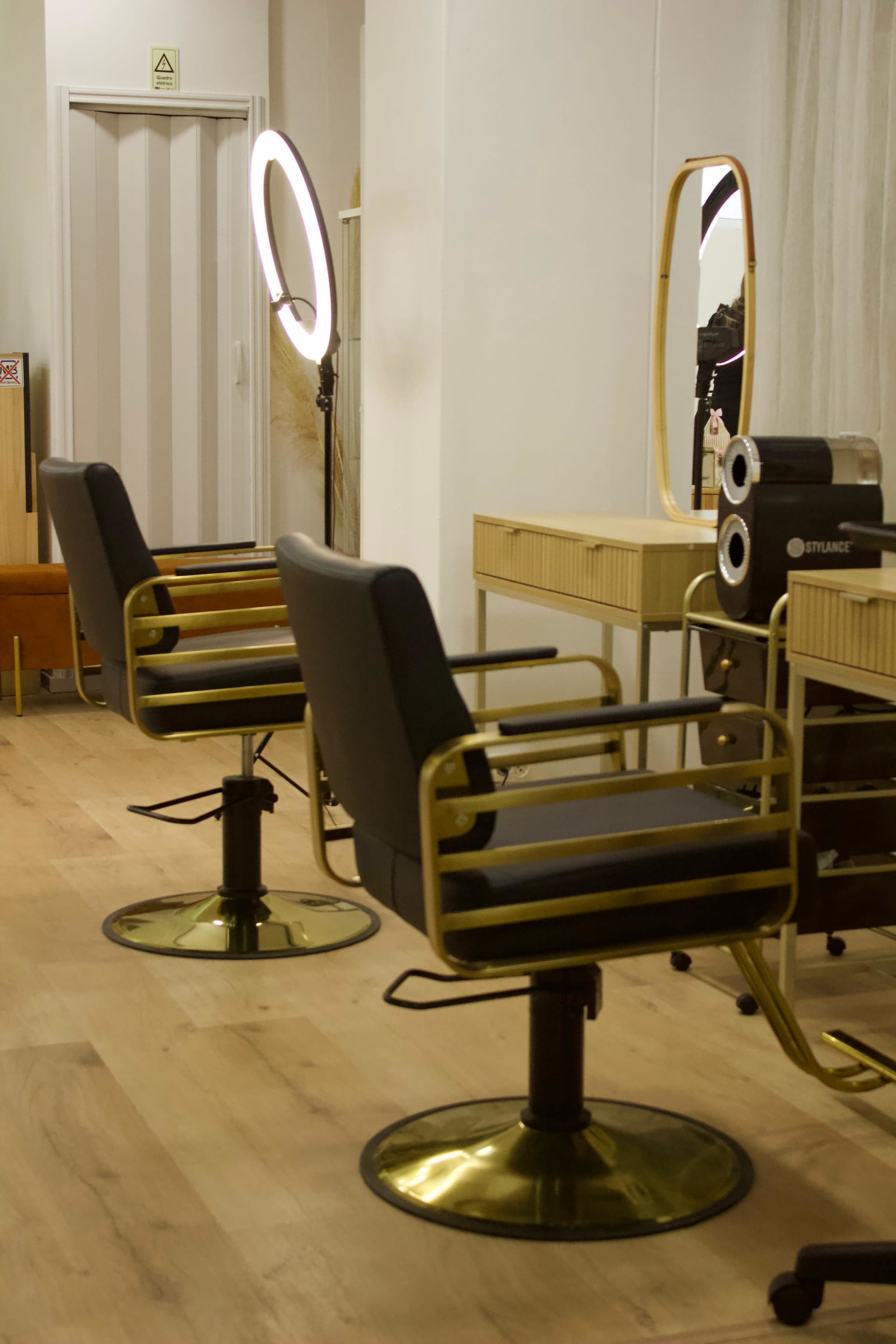 És Essência STUDIO