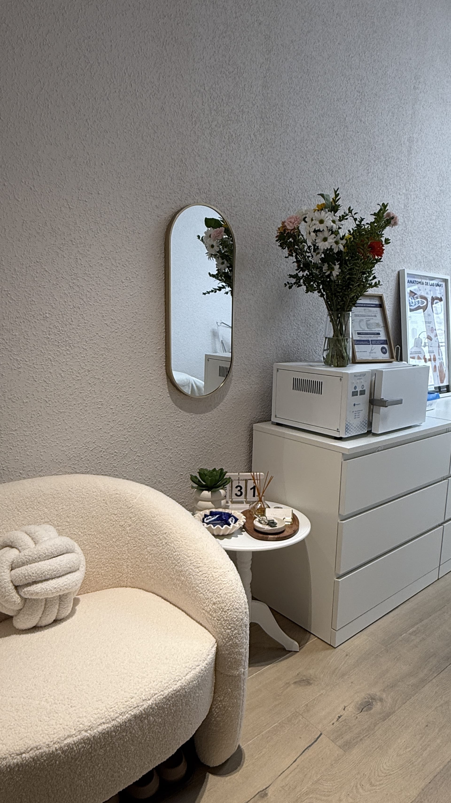  Exclusive Nails Studio 