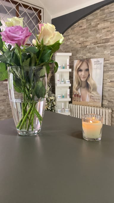 Salon Vojtech