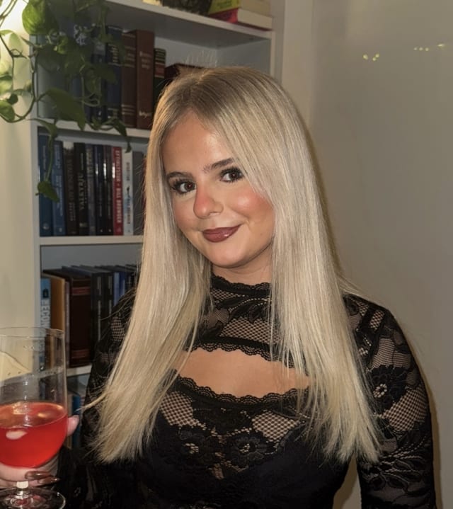 neglurbykristinragnarss - Bókaðu á netinu með Noona