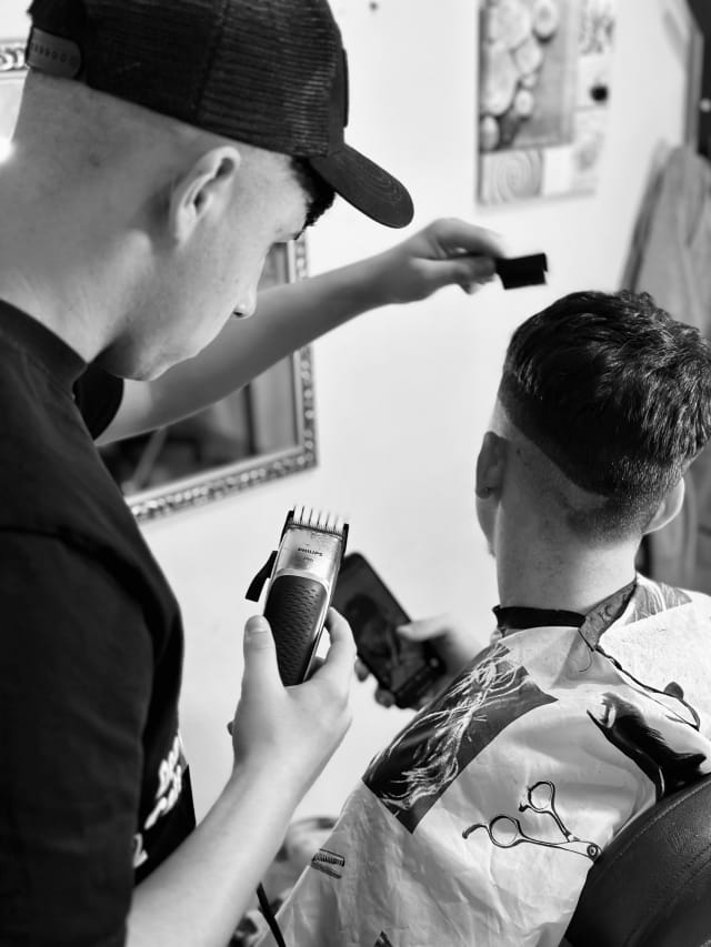 calimero.__.barber