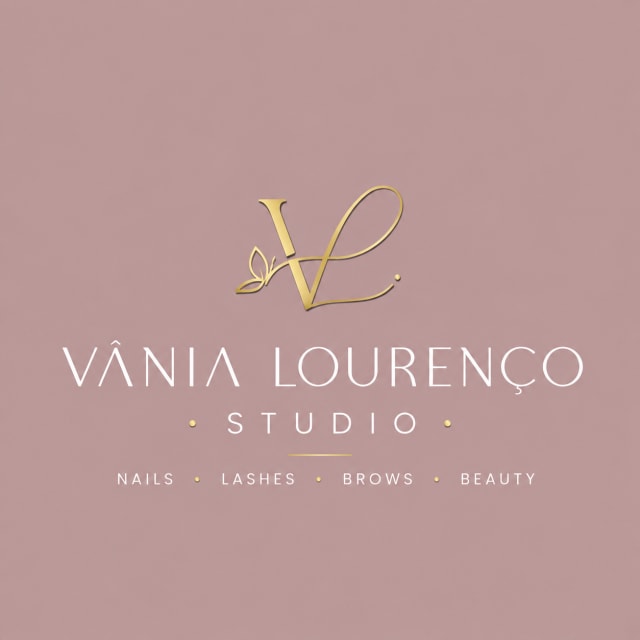 Vania Lourenco • Studio