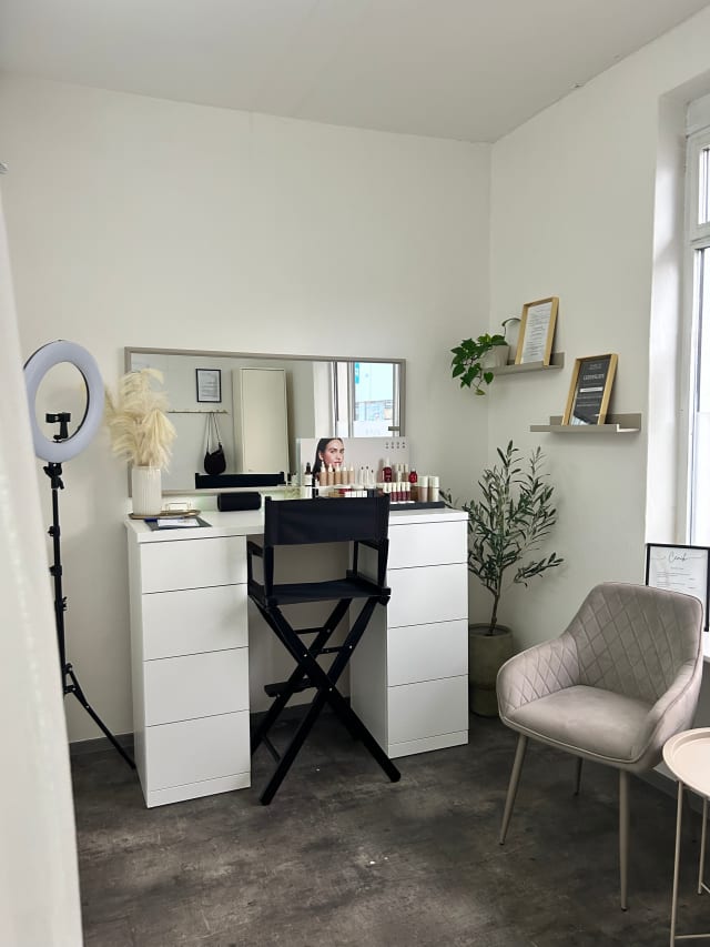 House of Beauty