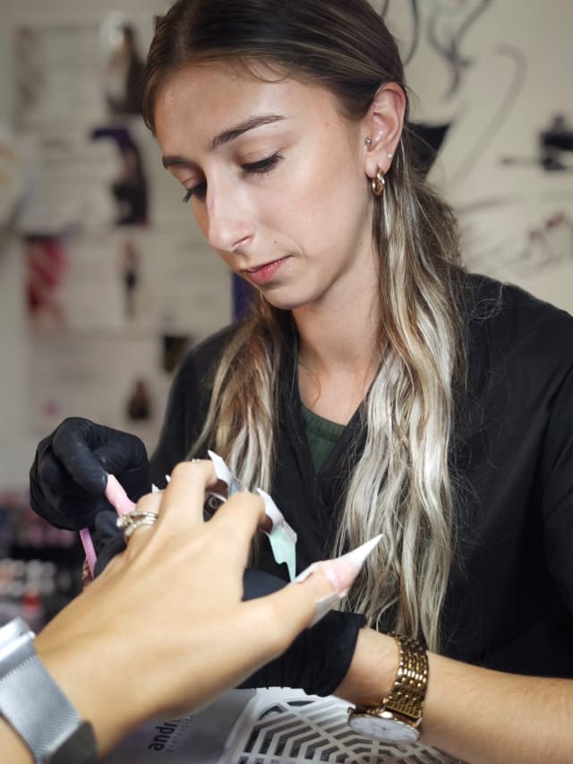 Délia Pimentel | Beauty & Nails