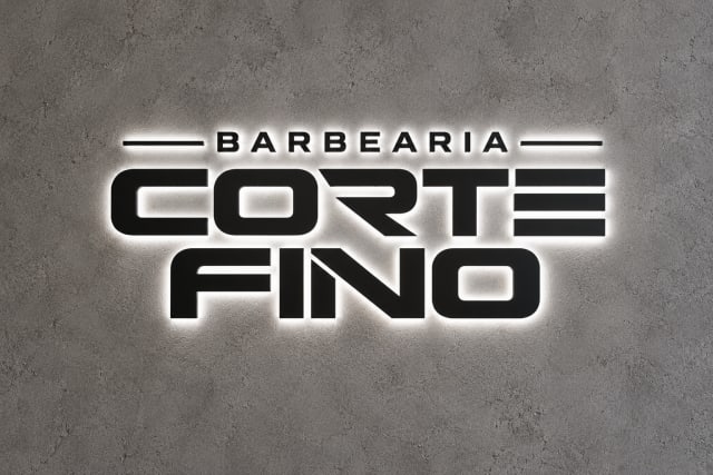 CORTE FINO