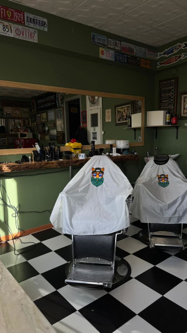 Barbearia 8.88 (Vale Formoso)