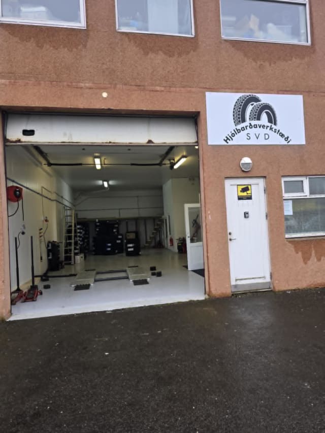 HJÓLBAÐAVERKSTÆÐI SVD