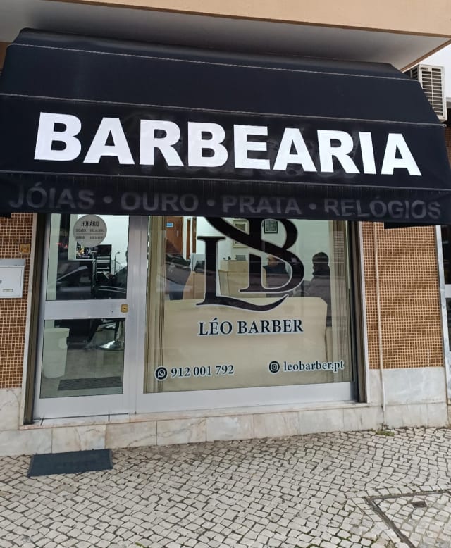 LÉO BARBER 
