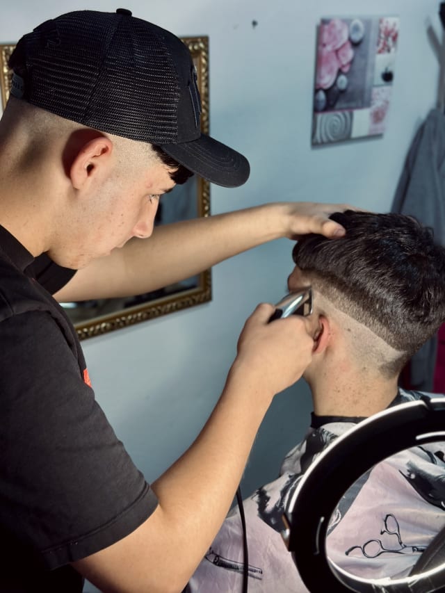 calimero.__.barber